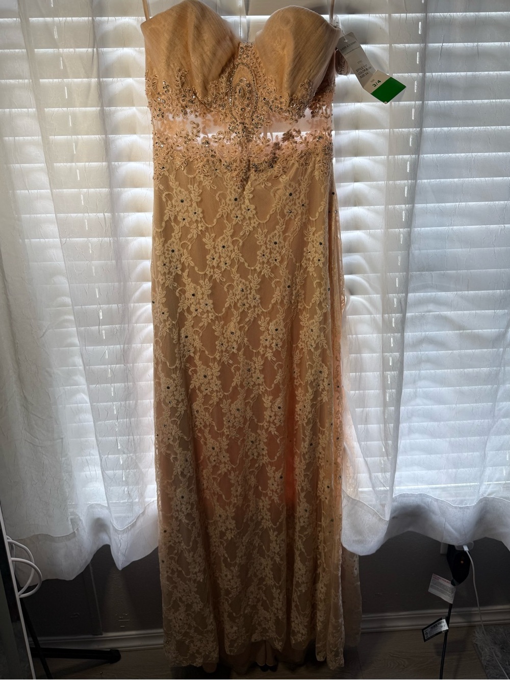NWT Dave & Johnny 1137 Blush Pink Lace Strapless Prom Dress Gown Size 3/4